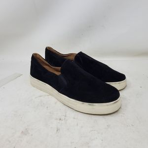 Evolve Women's 5 Black Suede Slip On Sneakers